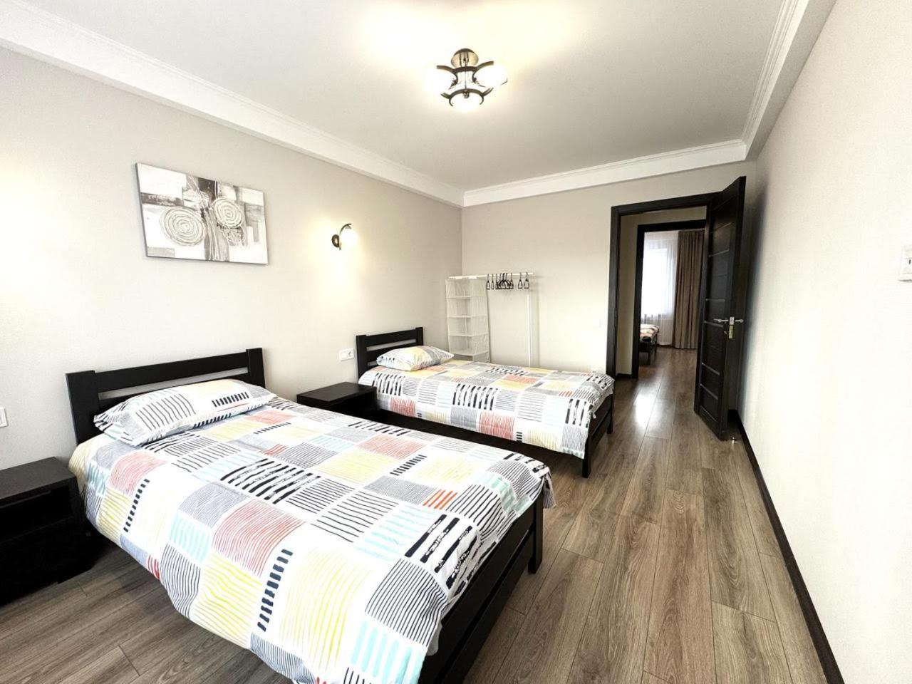 Artal On Obolonskyi Avenue 16a, 2 Bedroom Apartment *