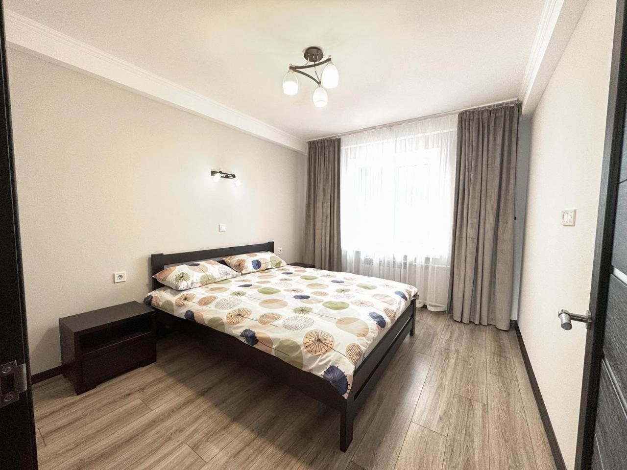 Artal On Obolonskyi Avenue 16a, 2 Bedroom *